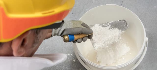 Czy gips jest szkodliwy? Odkryj zagrożenia i bezpieczne zastosowanie Czy gips jest szkodliwy? Odkryj zagrożenia i bezpieczne zastosowanie